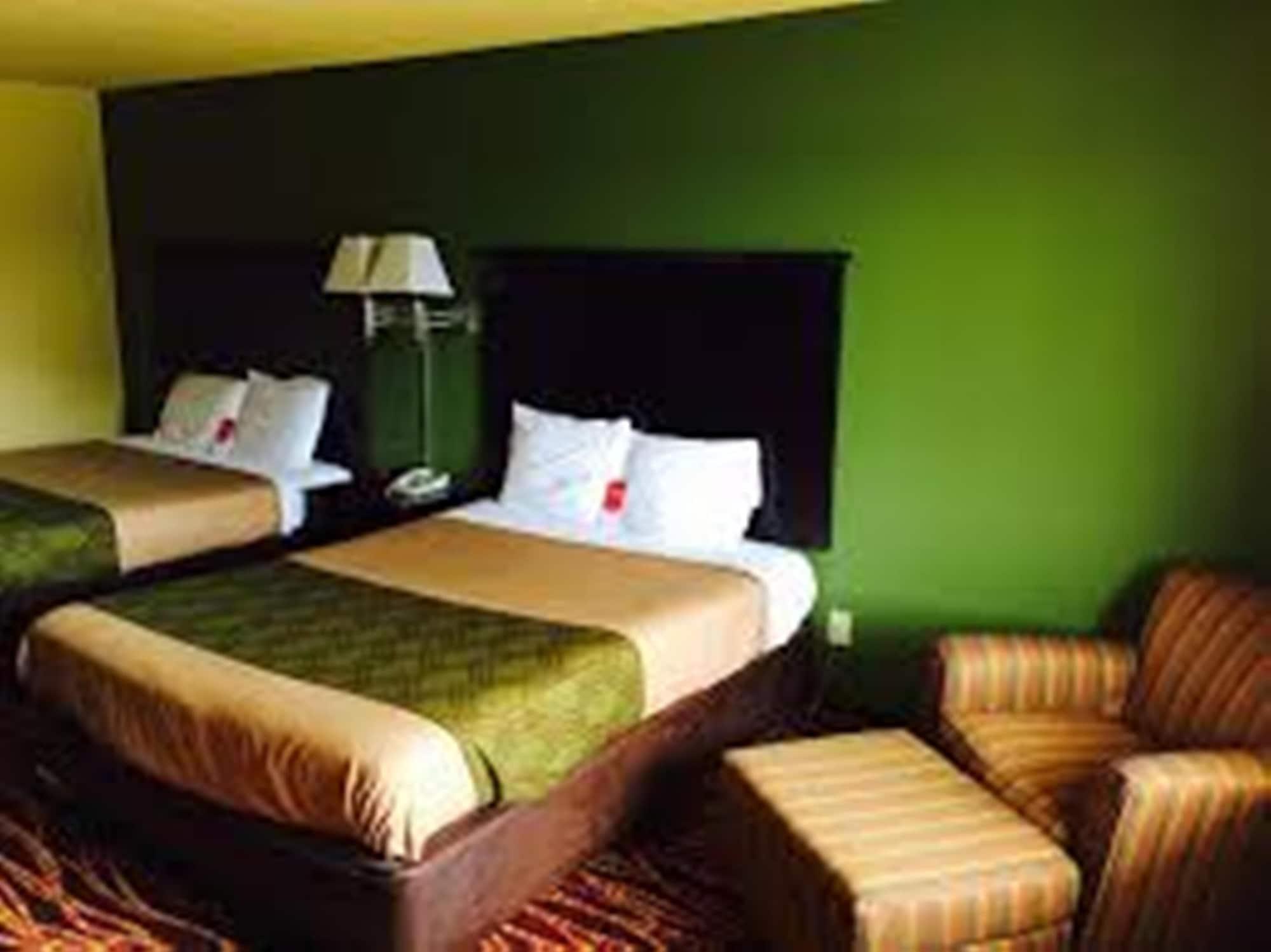 Econo Lodge Inn & Suites Downtown Northeast Near Ft Sam Houston, At&T San Antonio Exterior foto